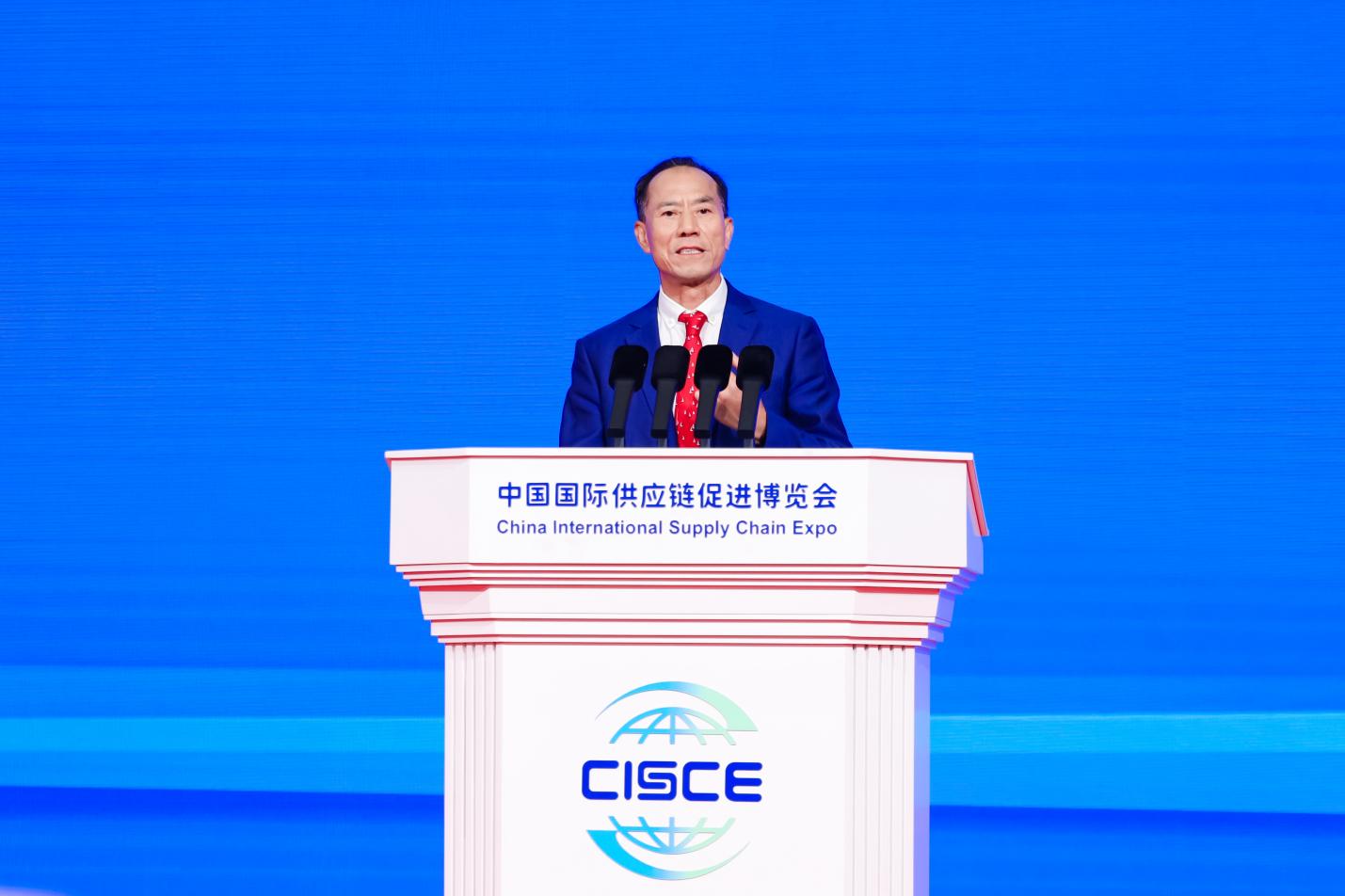 “做把钉子撬起来的人” 稳健医疗董事长李建全在链博会做《绿色实践》主题发言